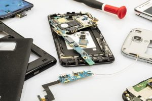 I fix phones-